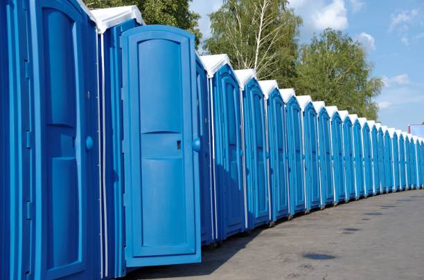 Best Portable restroom trailer rental  in Hobe Sound, FL